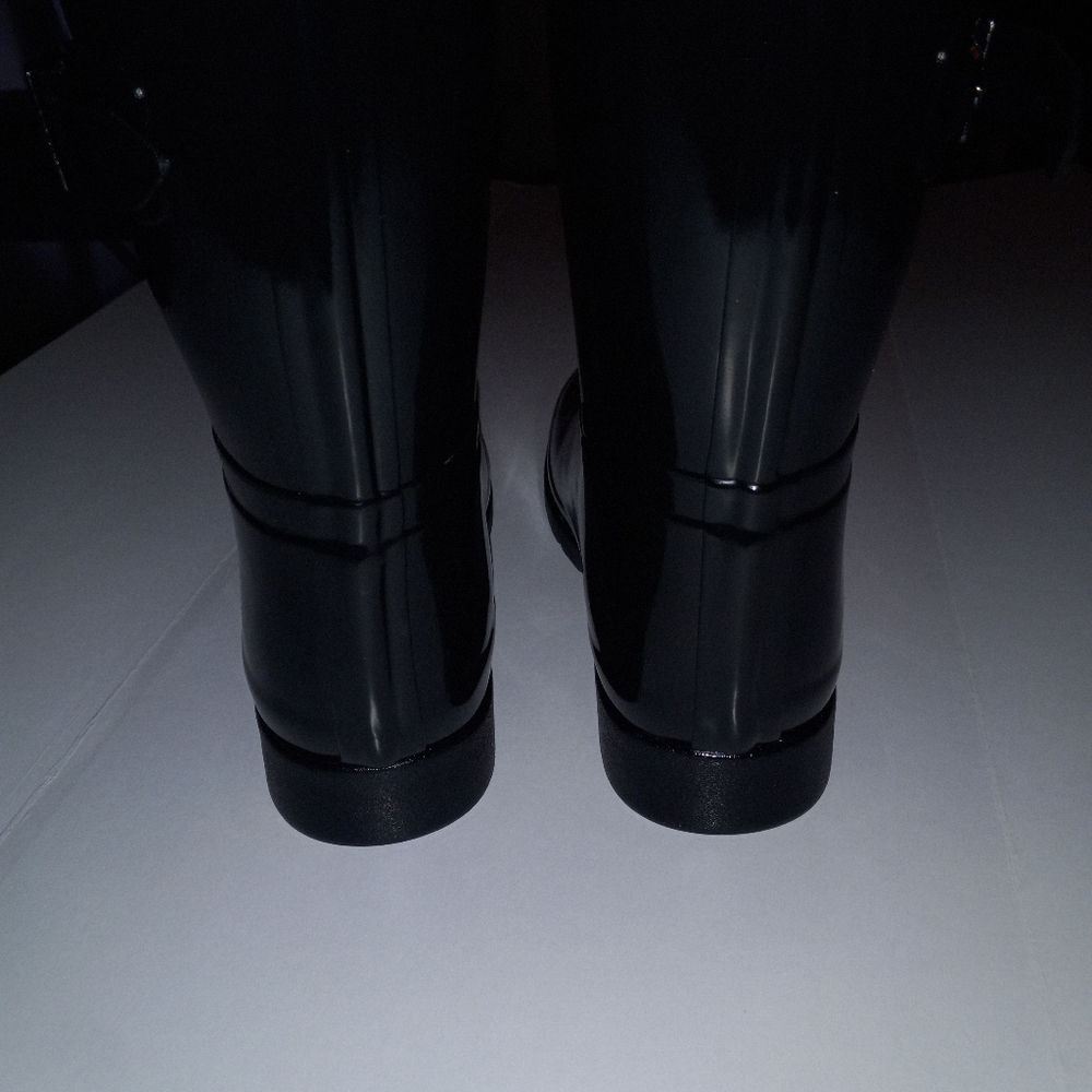 HUNTER Boots - Picture 6 of 9